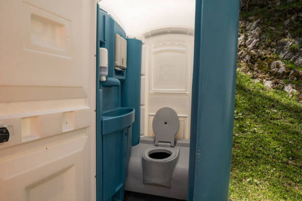 Best Emergency porta potty rental  in Meadow Vista, CA